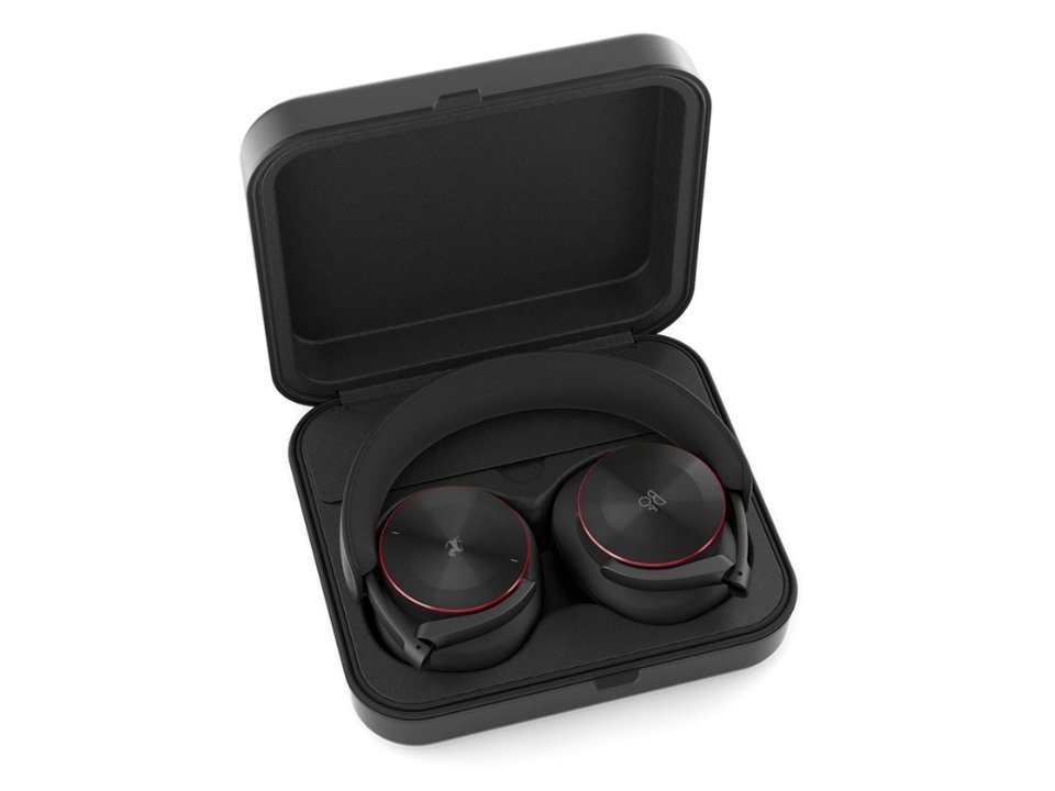 Hình ảnh chi tiết Tai Nghe B&O Beoplay H95 Ferrari Edition góc chụp 2